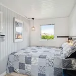 Beautiful Summer House For 8 People And 2 Dogs Karrebæksminde