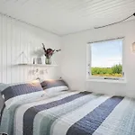 בית נופש Beautiful Summer House For 8 People And 2 Dogs