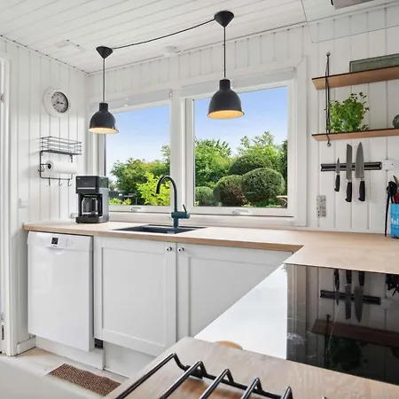 Beautiful Summer House For 8 People And 2 Dogs Tatil Evi