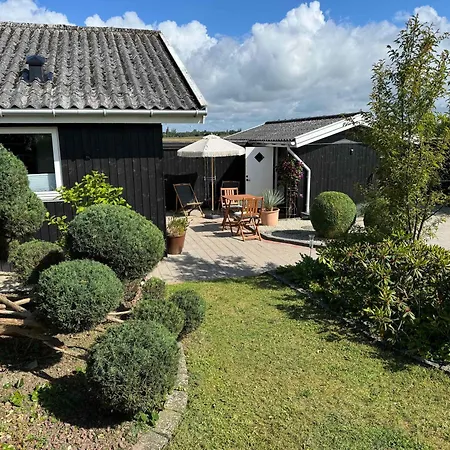 Tatil Evi Beautiful Summer House For 8 People And 2 Dogs Karrebæksminde