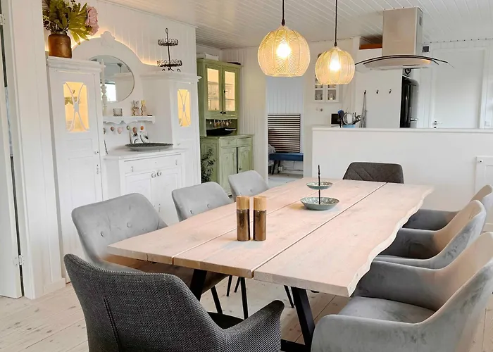 Beautiful Summer House For 8 People And 2 Dogs Σπίτι διακοπών *